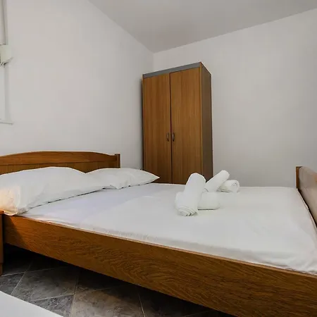 Apartamento Snjezana Ap2 Sveti Filip i Jakov